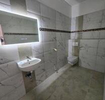 ***5-Zimmer Wohnung 125qm Neues Luxus Bad WC Küche neu Duisburg