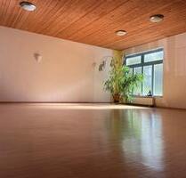 Yoga- Gruppenraum zu vermieten - 35,00 EUR Kaltmiete, in Kiel (PLZ: 24105) Blücherplatz