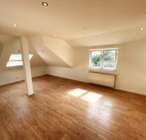 Einziehen & wohlfühlen: Komplett renovierte Wohnung ab sofort bez - Lindenfels