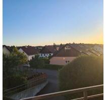 4 - Raum - Dachgeschosswohnung - 663,00 EUR Kaltmiete, in Reinsdorf (PLZ: 08141)