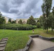 Neu sanierte Wohnung mit ruhigem, grünen Innenhof!!! - Hohenstein-Ernstthal