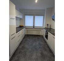 5ZKB mit Balkon - 950,00 EUR Kaltmiete, ca.  130,00 m² in Schiffweiler (PLZ: 66578)