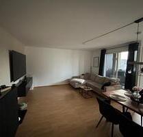 Zentral 3-Zi, Kirchplatz, Bad neu, EBK, 2 Balkone, WG möglich - Meckenheim