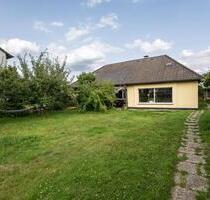 Charmanter Bungalow mit großem Garten in Kassel