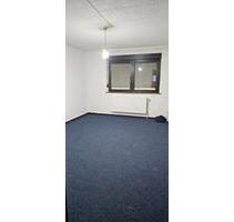 Wohnung zu Vermieten in Neunkirchen, Schiffweiler,