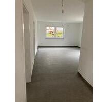 Neubau mit Terasse: Stilvolle 3-Zimmer-EG-Wohnung - Lindlar