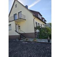 Doppel Haus vermieten - 1.200,00 EUR Kaltmiete, ca.  120,00 m² in Emmerthal (PLZ: 31860)