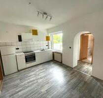 Schöne 2-Zimmer-Wohnung mit Einbauküche in zentraler Lage in Kame - Fröndenberg (Ruhr)