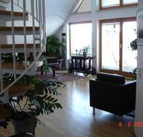 Repräsentative, ruhige Galeriewohnung in Mörfelden – 146 m² Wohnkomfort auf zwei Ebenen - Mörfelden-Walldorf