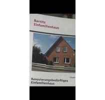 Renovierungsbedürftiges Haus zu Verkaufen-Seit 10.Jah Vermietet - Reinfeld (Holstein)