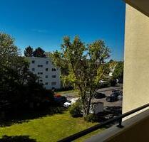 2-Zi Whg, 64qm Heusenstamm - 850,00 EUR Kaltmiete, ca.  64,00 m² in Offenbach am Main (PLZ: 63067) Hafen