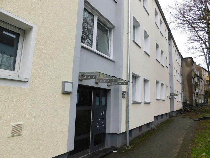 Klasse 2-Zimmer-Wohnung mit Balkon - Essen Stadtbezirk III