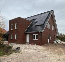 Große Doppelhaushälfte zu vermieten | Neubau Nähe Edewechterdamm - Friesoythe