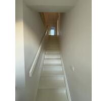 Sanierte 3-Zimmer-Wohnung mit Dachboden & Stellplatz – Erstbezug nach Sanierung - Winsen (Aller)