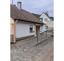 Ein-Zweifamilien Haus - Linden, RP - Queidersbach