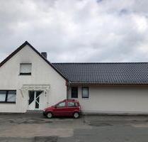 Einfamilienhaus mit Hobby Kfz Werkstatt. - Lügde