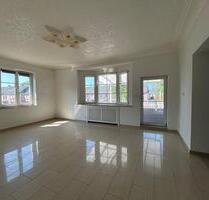 Exklusives Wohnen in eleganter Stadtvilla mit Traumterrasse - Krefeld Benrad