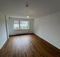 Schöne 2,5 Zimmer Wohnung im Grünen. Mieter vorhanden - Quarnbek