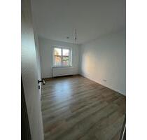 wunderschöne 2-Zimmerwohnung frisch saniert | Lage im Wohngebiet - Mücheln (Geiseltal)