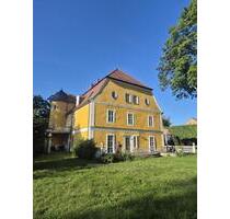 Möblierte Wohnung in Barockschlösschen - Landsberg