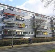 Helle 3-Zimmerwohnung - 76 m² - mit EBK, Süd-West Balkon u.Garage - Hannover Bothfeld-Vahrenheide