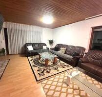 Ein großes Haus in Oldenburg Kreynbrück