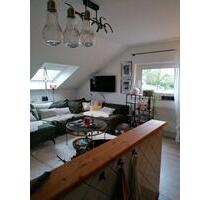 2 Zimmer Einbauküche Duschbad Dachgeschoßwohnung - Much