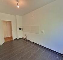 Ideal für Paare oder kleine Familien –3 Zimmer mit Wohlfühlküche & Balkon - Leipzig West