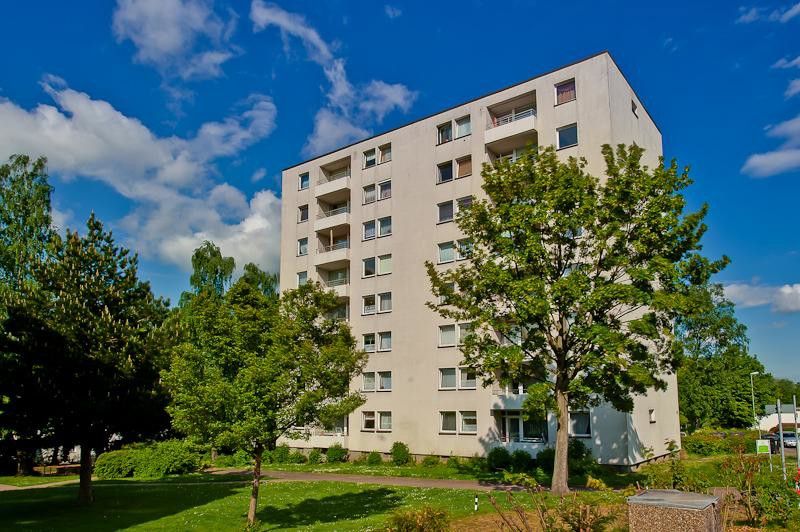 Helle 2,5-Zimmer-Wohnung mit Tageslichtbad und Balkon - Bielefeld Schildesche