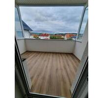 Eindrucksvolle 3 Zimmer Wohnung in Hombergs schönster Wohngegend - Homberg (Efze)