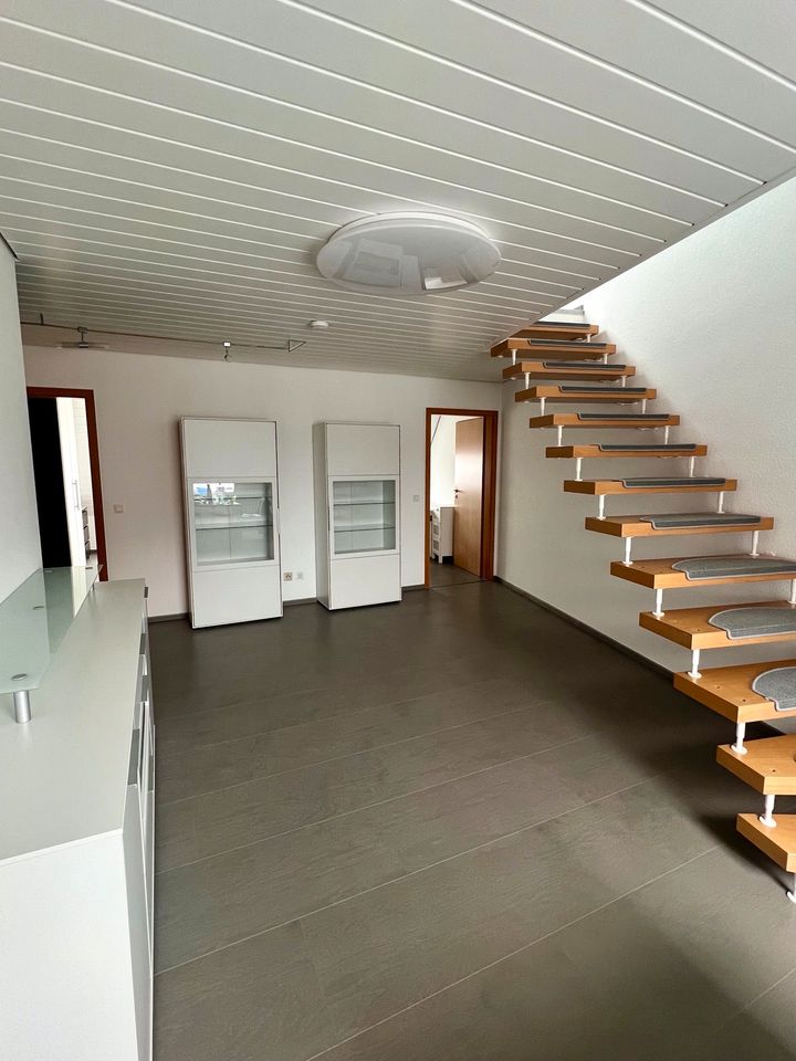 Exklusive 2,5 Zimmer Maisonette-Dachgeschosswohnung mit EBK - Durmersheim
