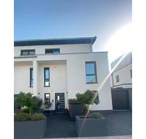 Moderne Doppelhaushälfte Baujahr 2022 in Rheinnähe - Dormagen Sankt Peter