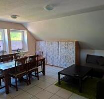 Hepstedt, Single-OG-Anliegerwohnung mit separatem Eingang - Tarmstedt
