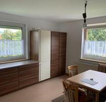 Zu mieten: Geräumige 5 bis 6-Zimmer-Wohnung mit Balkon und Garten - Bischofsheim in der Rhön