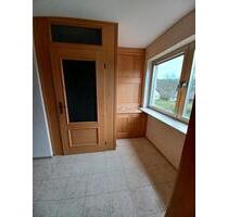Helle 5-Zimmer-Wohnung mit Balkon in Bengel - Bausendorf