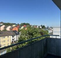 Familienwohnung mit 3 Zimmern und Balkon in ländlicher Umgebung - Velbert Langenberg