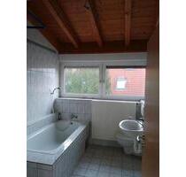 DG Wohnung in Lingenfeld - 630,00 EUR Kaltmiete, ca.  52,00 m² in Lingenfeld (PLZ: 67360)