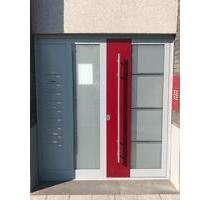 2-Zimmer-Wohnung mit Rheinblick und Garage in **Köln-Niehl**