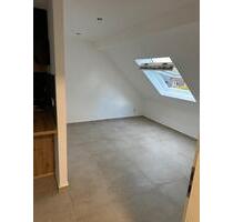 2 Zimmer Wohnung Essen Frohnhausen zu Vermieten Erstbezug Neu WG