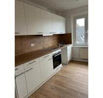 sanierte 2-Zimmer-Wohnung **Keine Maklercourtage** - Lübeck Sankt Lorenz Nord