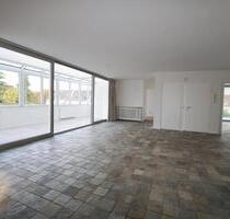 Offene Penthousewohnung in Köln-Holweide