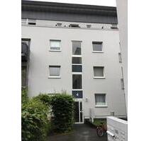 Sanierte 2,5-Zimmer-Dachgeschosswohnung mit Westbalkon in Bonn Brüser Berg