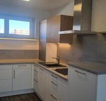 Vermiete 80qm Wohnung - 890,00 EUR Kaltmiete, ca.  80,00 m² in Amberg (PLZ: 92224)