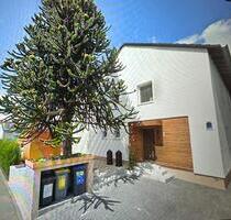 Bis max. 3 Personen – Ruhige, helle Wohnung mit großer Dachterras - Dortmund Hombruch