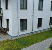 Gehobene Neubau 3-Zimmer-Wohnung mit EBK - Kleinmachnow