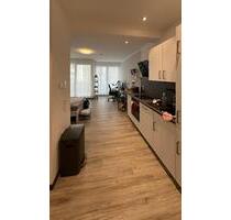 1 Zimmer Mietwohnung, Einbauküche, Balkon, zentrale Lage in Offenbach, ab 01.07.2025 - Offenbach am Main