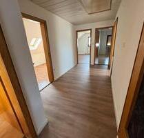 2,53-Zimmer Wohnung zu vermieten - Weimar (Lahn)