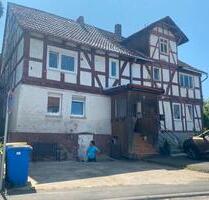 Frisch sanierte 4 Zimmer Maisonnetten Wohnung nähe Stadtallendorf - Neustadt (Hessen)
