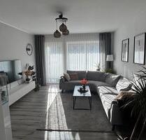 Helle 3-Zimmerwohnung in Langenfeld mit Balkon - Langenfeld (Rheinland)