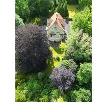 Charmante Villa mit Historie und einzigartigem Park 5700m2 - Creußen